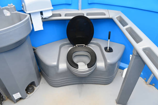 Best Portable restroom trailer rental  in Veneta, OR